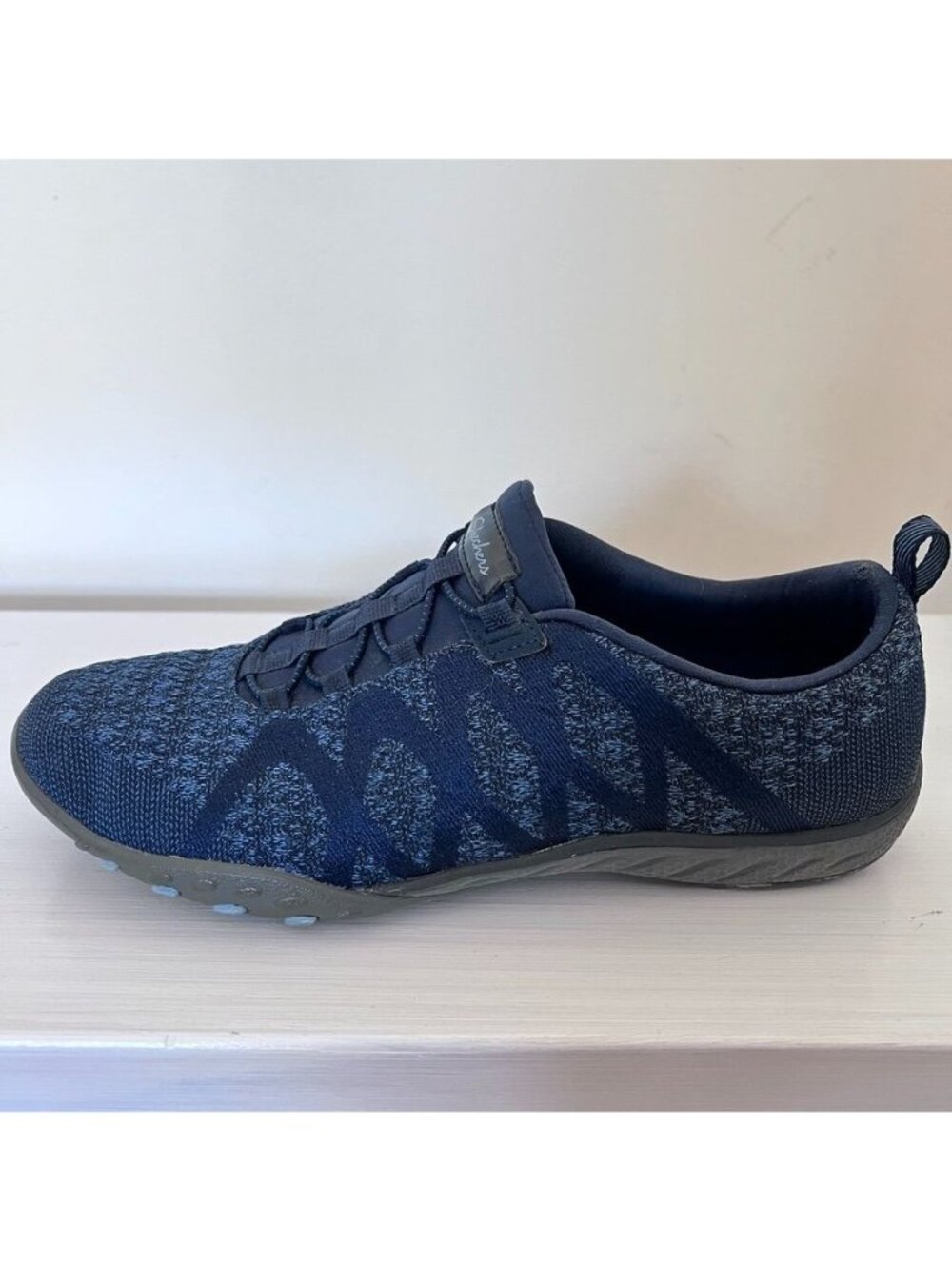 Skechers Womens Sz 8.5 Relaxed Fit Breathe Easy Sere-Knity Slip-on Sneakers - Picture 5 of 8